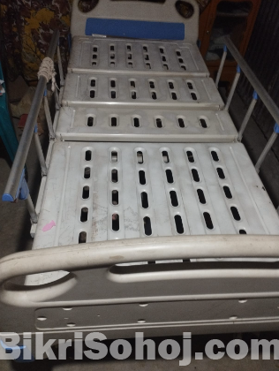 হসপিটাল বেড